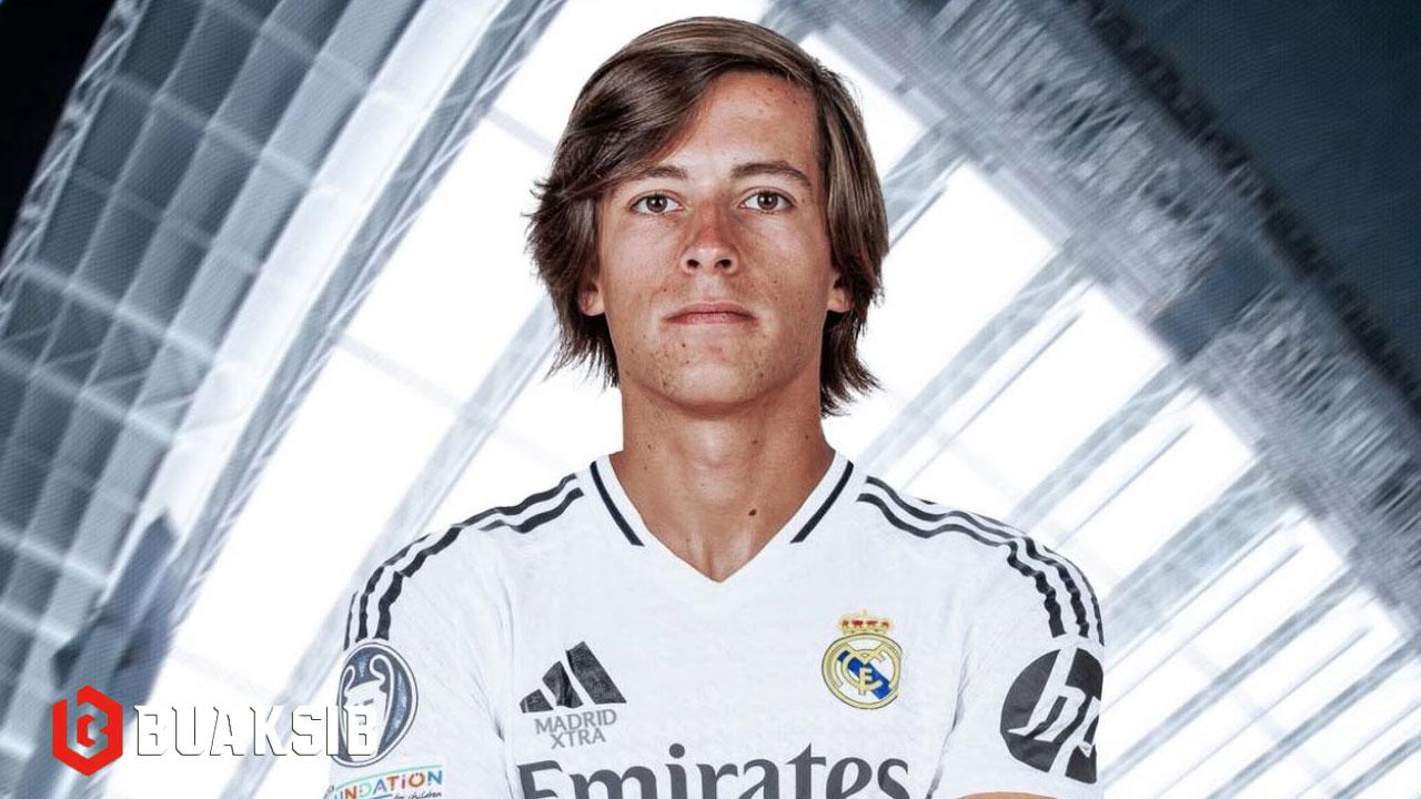 อัลบาโร่ การ์เรราส