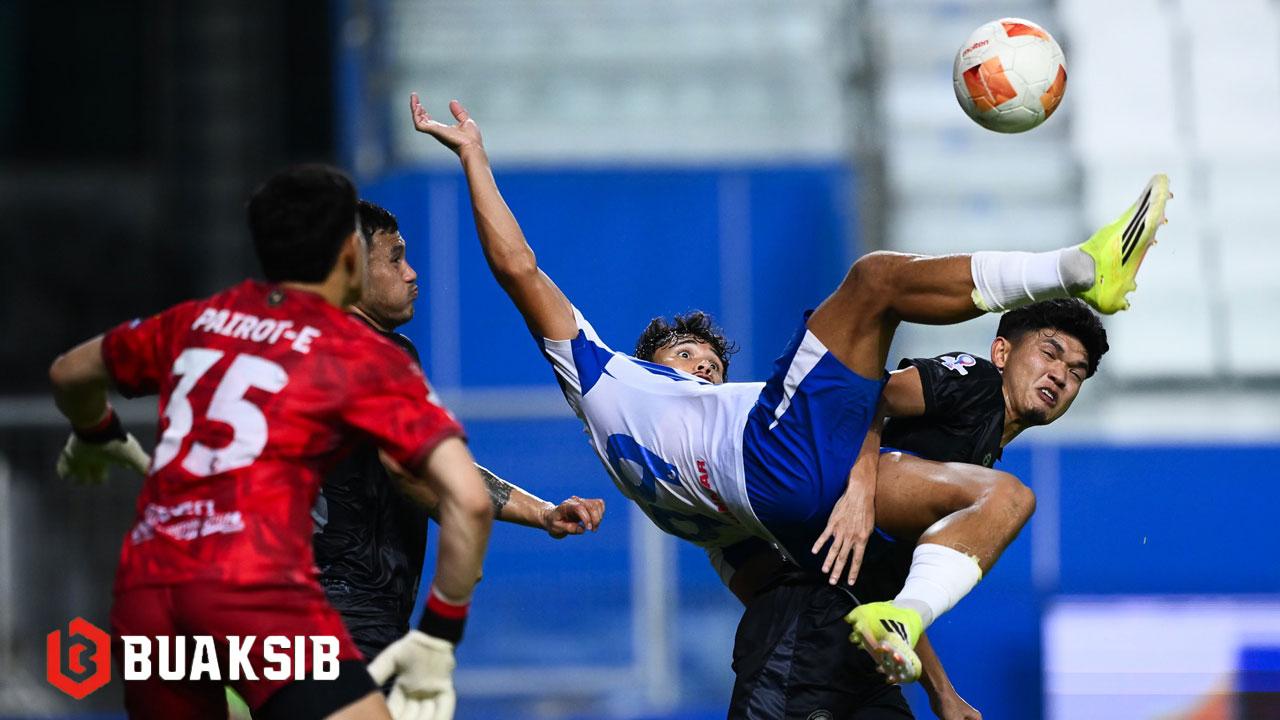 อิคซาน ฟานดี้