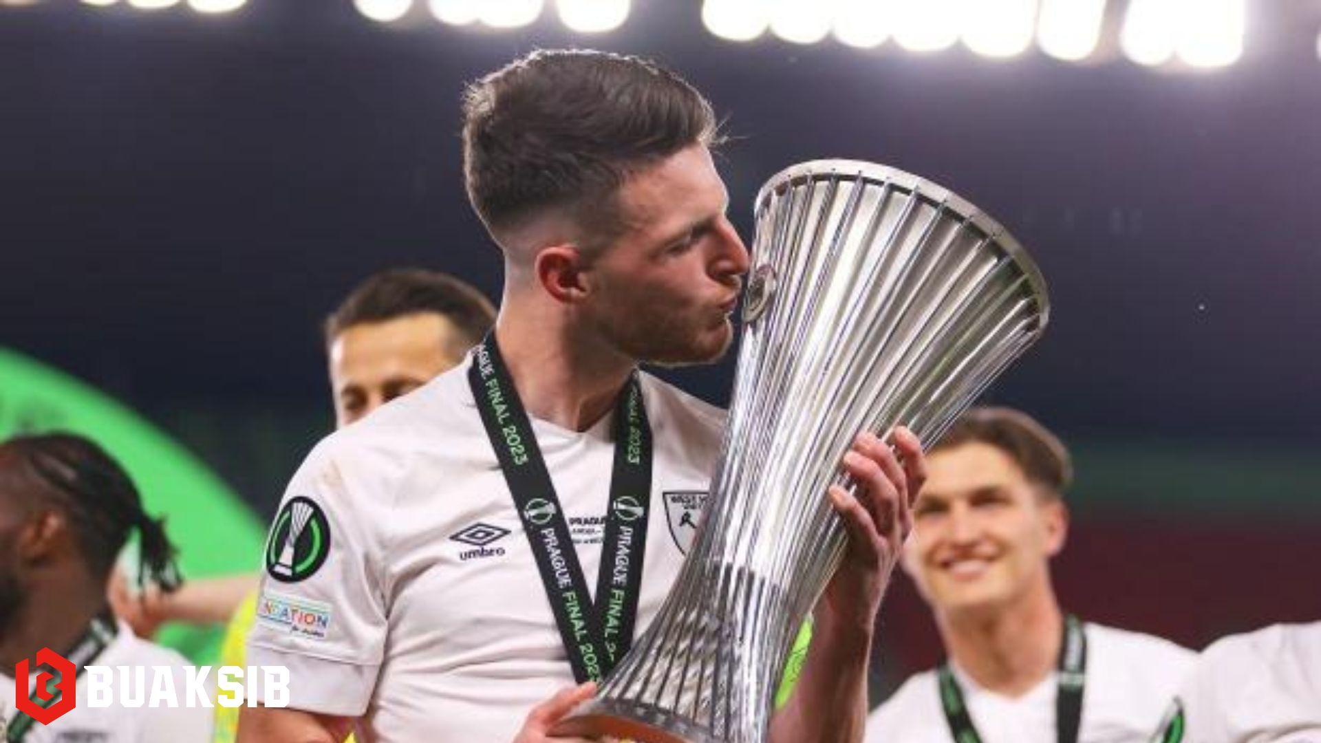 เดแคลน ไรซ์